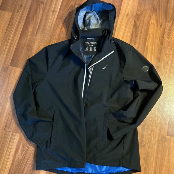 Men’s Nautica XL hooded zip-up jacket. - Picture 7 of 7